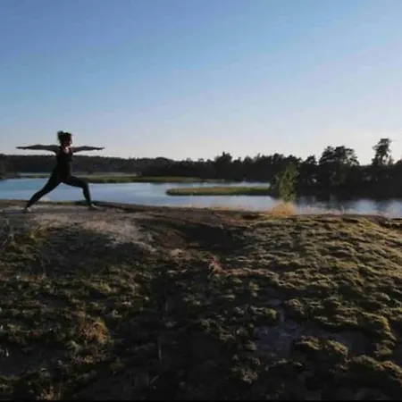 Kesaemoekki Meren Rannalla, 5 Km Tammisaaren Keskustaan Horská chata