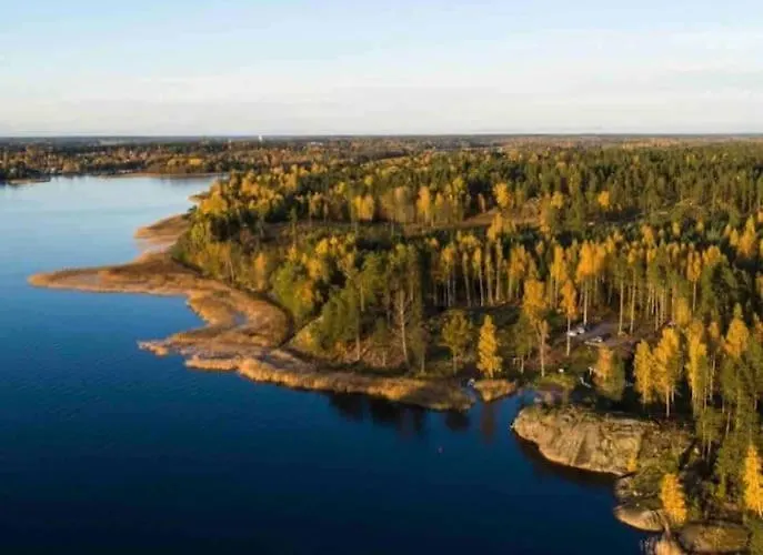 Chalet Kesaemoekki Meren Rannalla, 5 Km Tammisaaren Keskustaan Raseborg